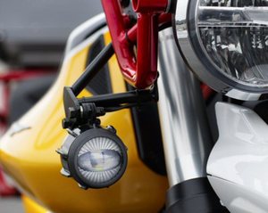2019 -2020  모토구찌 V85 TT  모토구찌 순정 LED 안개등 + 브라켓