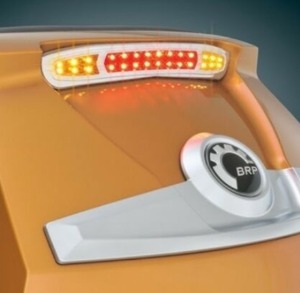 캔암 스파이더 RT 2010-2017 LED 트렁크 탑박스 브레이크 리어 윙커 일체형 램프